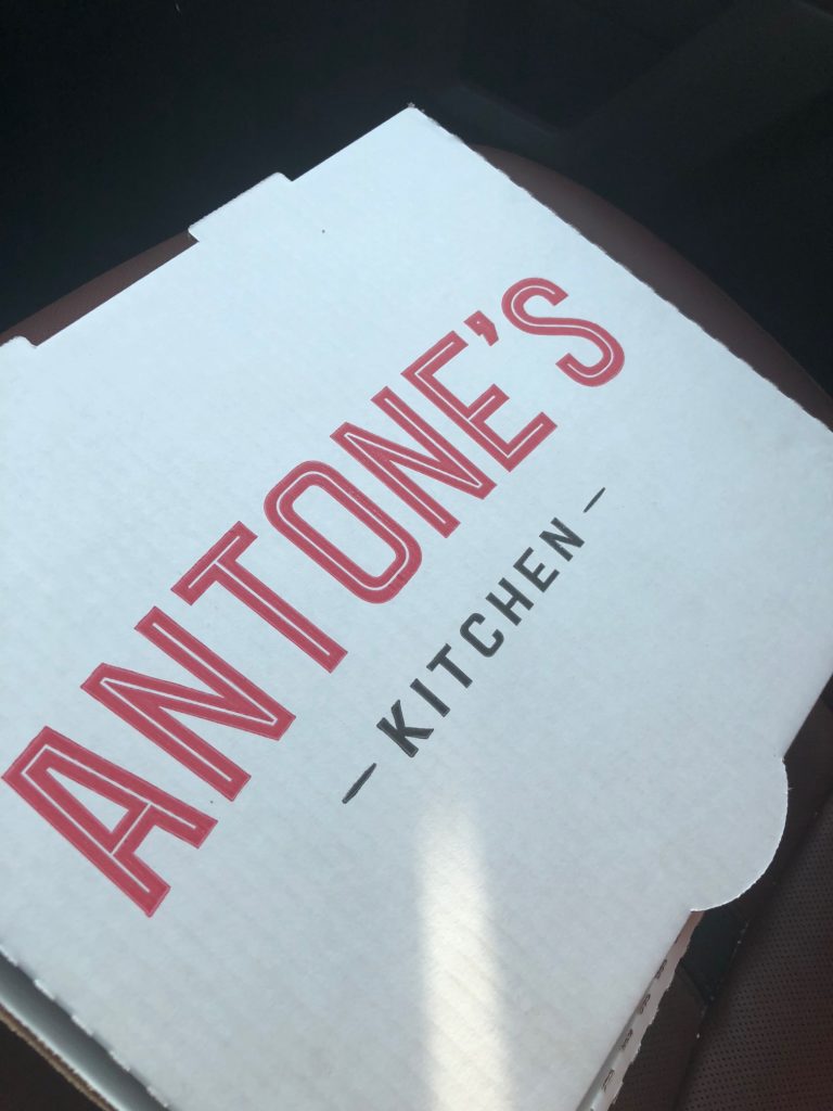 Antones kitchen family meal box